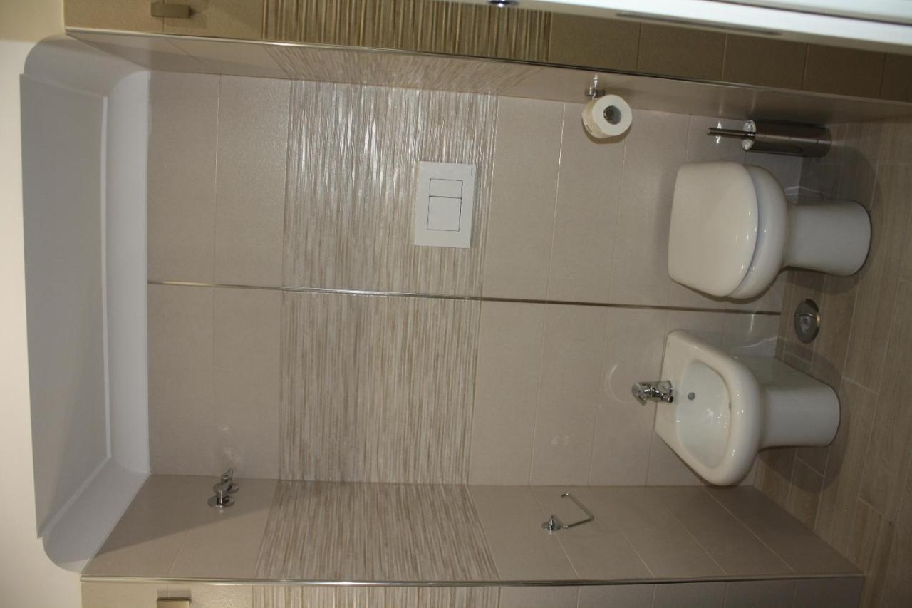 Le Stanze Di Eli E Gio Bed & Breakfast Castellammare di Stabia Exterior photo